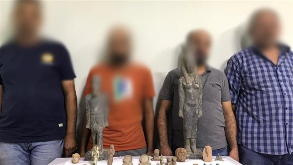 المتهمين بالاتجار