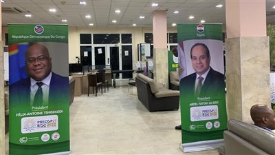 تحضيرات قمة المناخ.. صورة الرئيس السيسي ونظيره الكونغولي في استقبال ضيوف مطار كينساشا
