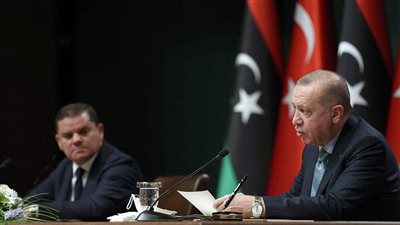 رئيس لجنة النفط بالنواب الليبي: حكومة الدبيبة مستعدة لبيع الأرض وتستقوي بالخارج للبقاء في السلطة|خاص 