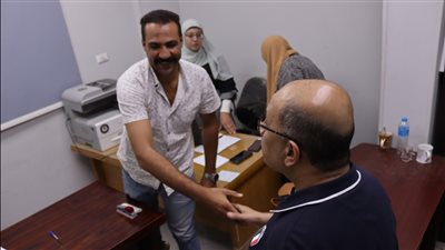 رئيس مياه أسيوط يتفقد الشركة الخدمية بمنفلوط للاطمئنان على سير العمل