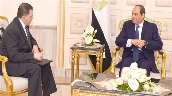 الرئيس السيسي - وزير