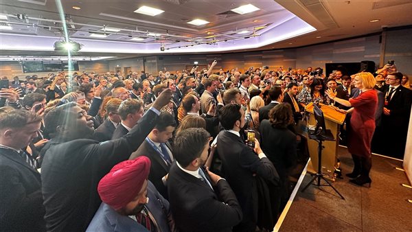 رئيسة وزراء بريطانيا