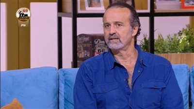 أيمن عزب: تعلمت الكثير من نور الشريف.. وتناقشت هاتفيًا مع كاملة أبو ذكري قبل بطلوع الروح