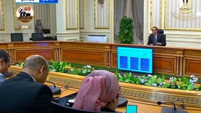 رئيس الوزراء: سنناقش الدين العام والتضخم خلال جلسات المؤتمر الاقتصادي 