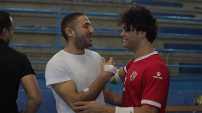  عبر القاهرة 24.. سيسا يطمئن جمهور يد الأهلي بعد خضوعه لعملية جراحية بتونس