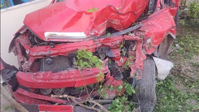 مصرع 5 أشخاص وإصابة 11 آخرين في حادث تصادم بأسيوط | صور 