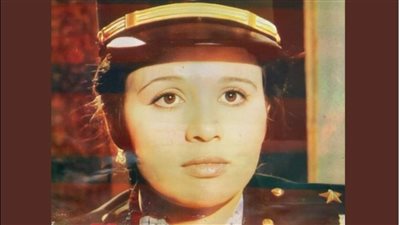 بـ الزي العسكري.. إلهام شاهين تحيي ذكرى نصر أكتوبر: يوم العزة والكرامة