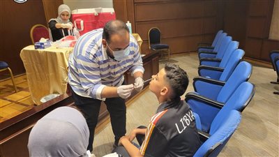 إجراء مسحة كورونا للفرق المشاركة في بطولة شمال أفريقيا للمدارس بالقاهرة