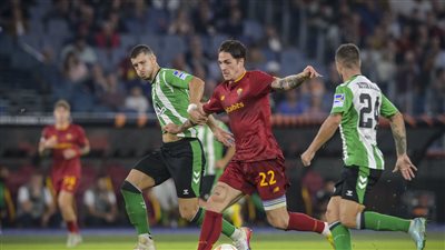 روما يسقط بالخسارة أمام ريال بيتيس في الدوري الأوروبي 