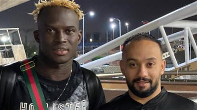 عبد القادر كوليبالي يصل القاهرة استعدادًا للانضمام إلى الإسماعيلي 