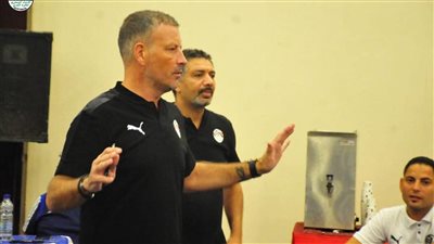 مصدر يكشف تفاصيل الاجتماعات المنتظرة لـ كلاتنبرج مع مديري الكرة بأندية الدوري