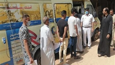 قوافل مُجهزة فنيًا ولوجستيًا لتيسير إجراءات خدمات المواطنين بالداخلية |صور