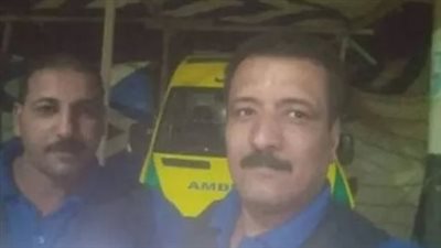 عايزين نرضي ربنا.. طاقم إسعاف يعثر على ربع مليون جنيه ويسلمه للأمن في حادث بالمنيا | بث مباشر