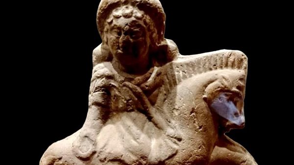  عروسة وحصان المولد