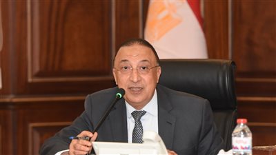 محمد الشريف: أمطار الإسكندرية أغزر من سيول مكة والمدينة | فيديو