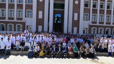 قنصوة: انتظام الدراسة في جامعة الإسكندرية الأهلية وتوفير كافة الإمكانيات لتقديم أفضل خدمة