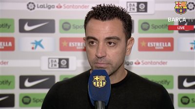 تشافي: لست راضيًا عن الأداء أمام سيلتا فيجو.. وليفاندوفسكي يصنع الفارق 