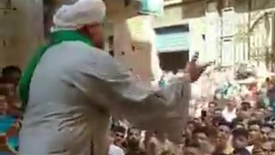 الطرق الصوفية بالغربية عن فيديو السير على رقاب المواطنين: تقاليع جديدة ومش عوايدنا