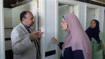 نائب رئيس جامعة الأزهر للوجه القبلي يتفقد المطبخ والمدينة الجامعية للطالبات بأسيوط