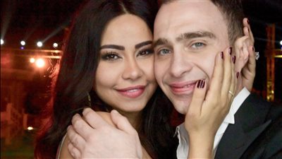 محامو شيرين عبد الوهاب يطلبون النجدة لإخراجها من مستشفى احتجزها به شقيقها 