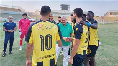 قبل غلق باب الانتقالات الصيفية بساعات.. المقاولون العرب يستعير ثنائي بيراميدز| خاص