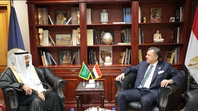 السياحة: تشكيل لجنة تنسيقية عليا لإيجاد حلول سريعة لأي مشكلات تحدث خلال موسمي الحج والعمرة