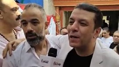 مصطفى كامل يعانق منافسه مصطفى حلمي في انتخابات الموسيقيين | بث مباشر 