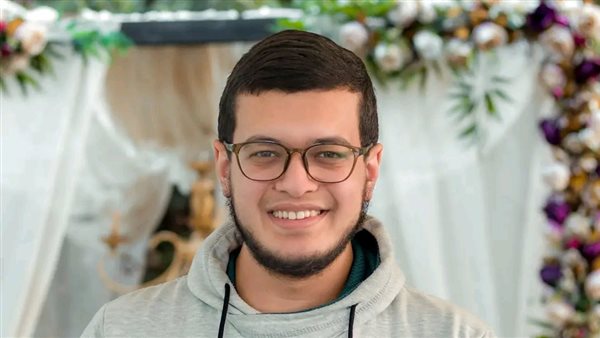 الطبيب الشاب عبد