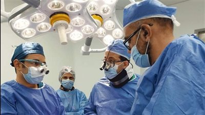 الرعاية الصحية: نجاح استئصال ورم بالمخ لرضيعة في مجمع الإسماعيلية الطبي