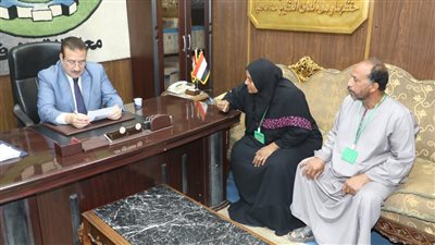 محافظ المنوفية يكلف بحل عدد من الشكاوى خلال لقائه اليومي بالمواطنين