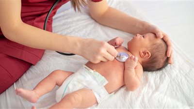 إندونيسيا تعتزم مقاضاة شركات الأدوية بعد ارتفاع وفيات أمراض الكلى 