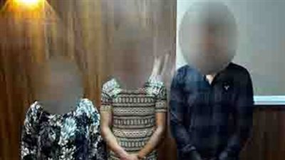 بينهم سيدة.. ضبط 3 أشخاص استدرجوا شخصًا وأجبروه على توقيع إيصالات أمانة بالقاهرة