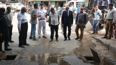 محافظ القليوبية يشهد محاكاة حية لشفط مياه الأمطار بالأنفاق 