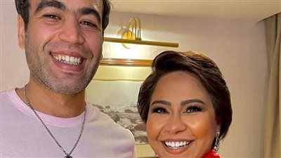 بعدما وصفته بـ العندليب الجديد.. أول ظهور لـ محمود ميري مع شيرين عبد الوهاب