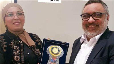 تكريم عبد الرحيم كمال من المركز الثقافي المصري بلندن