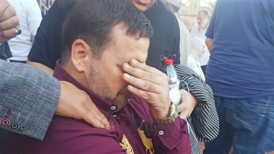 شاهد دموع رئيس نادي المنصورة عقب الفوز على كفر الشيخ بدوري الدرجة الثانية