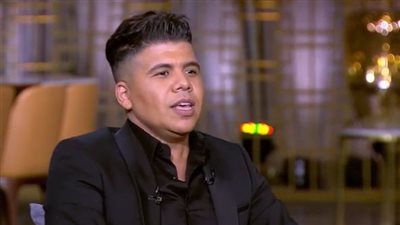 تفاصيل إيقاف عمر كمال 5 مرات من نقابة المهن الموسيقية خلال عامين