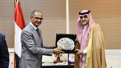 مسئولو الإسكان يعرضون على نظرائهم بالسعودية تجربة مصر في المشروعات القومية 