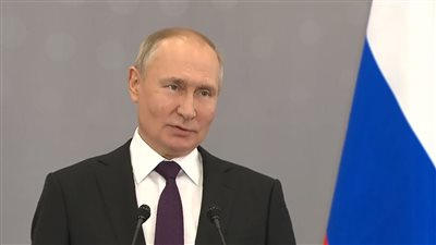 شكوك في استغلاله لتفجير جسر القرم.. بوتين يهدد بإعادة النظر في اتفاق الحبوب