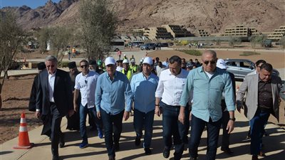 تنفيذًا لتكليفات الرئيس.. مدبولي يتفقد مشروعات تطوير موقع التجلي الأعظم بسانت كاترين