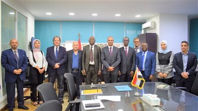 بعد الإشادة بـ مشروعات الدولة.. بنك التنمية الإفريقي يبدي استعداده لتمويل مشروعات تحلية المياه والصرف الصحي 