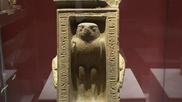  ناووس من حجر الكوارتز