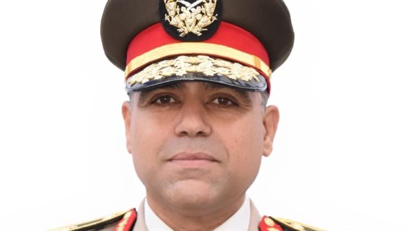 مدير كلية الدفاع