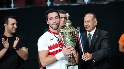 الخليج السعودي يعلن ضم أحمد الأحمر وقداح ثنائي يد الزمالك