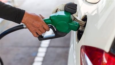 هل ترفع لجنة تسعير البترول أسعار البنزين 2023؟.. خبراء يجيبون