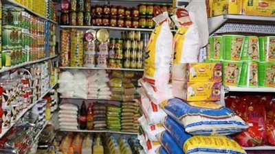 الحكومة: جميع السلع الأساسية متوفرة في الأسواق