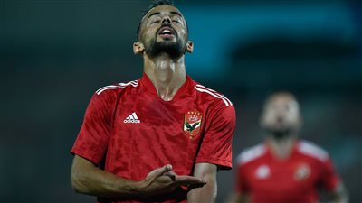الأهلي يغرم أحمد عبد القادر مليون جنيه