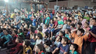 مسرحية محطة مصر تجذب أهالي مركز الشهداء بالمنوفية