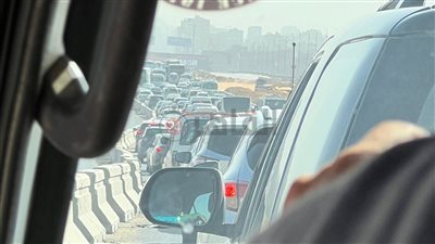 تكدس بالمحور.. تعرف على الحالة المرورية في القاهرة والجيزة