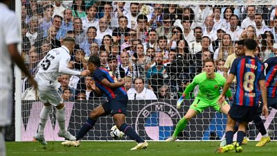 إعلان موعد كلاسيكو ريال مدريد وبرشلونة الجديد في كأس الملك